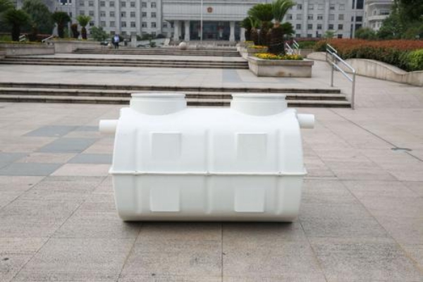 農(nóng)村廁改項(xiàng)目選擇SMC模壓玻璃鋼化糞池的原因是什么 農(nóng)村廁改項(xiàng)目選擇SMC模壓玻璃鋼化糞池的原因是什么