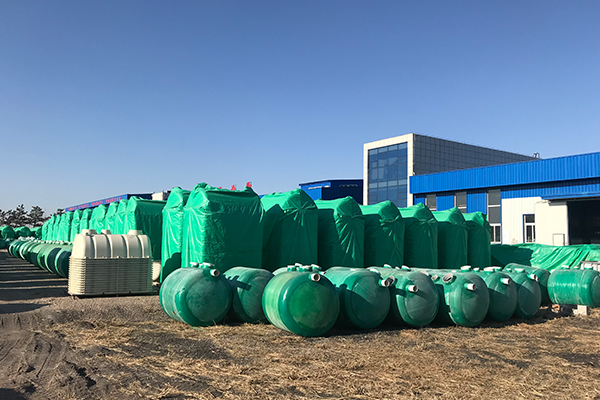 玻璃鋼化糞池和傳統化糞池的本質區(qū)別在哪里 玻璃鋼化糞池和傳統化糞池的本質區(qū)別在哪里